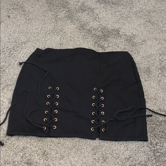 Mini skirt - Picture 1 of 2